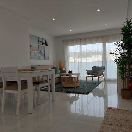 Beach Life Apartment, New, Elegant And Cozy Nazaré Exteriör bild
