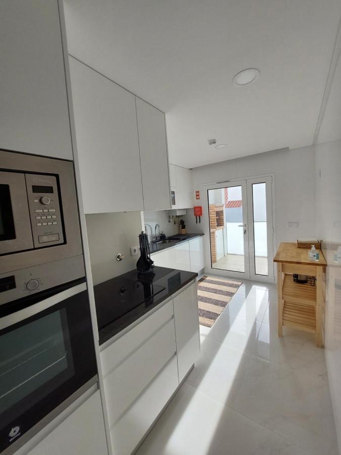 Beach Life Apartment, New, Elegant And Cozy Nazaré Exteriör bild