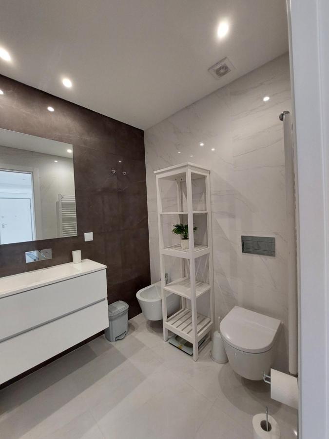 Beach Life Apartment, New, Elegant And Cozy Nazaré Exteriör bild